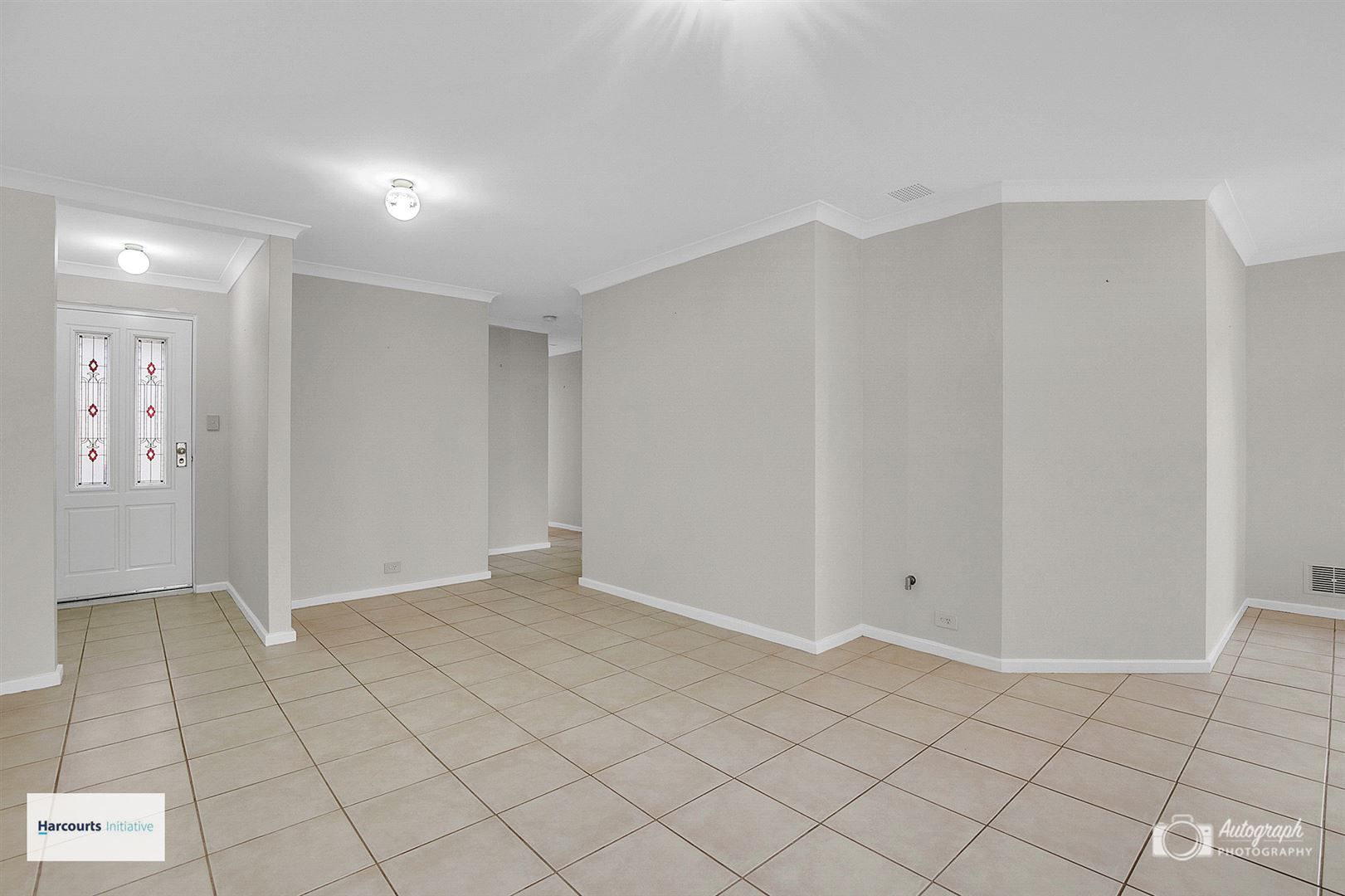 2/5 Emma Court, Currambine WA 6028, Image 2