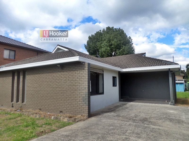 4 bedrooms House in 610 Cabramatta Road MOUNT PRITCHARD NSW, 2170