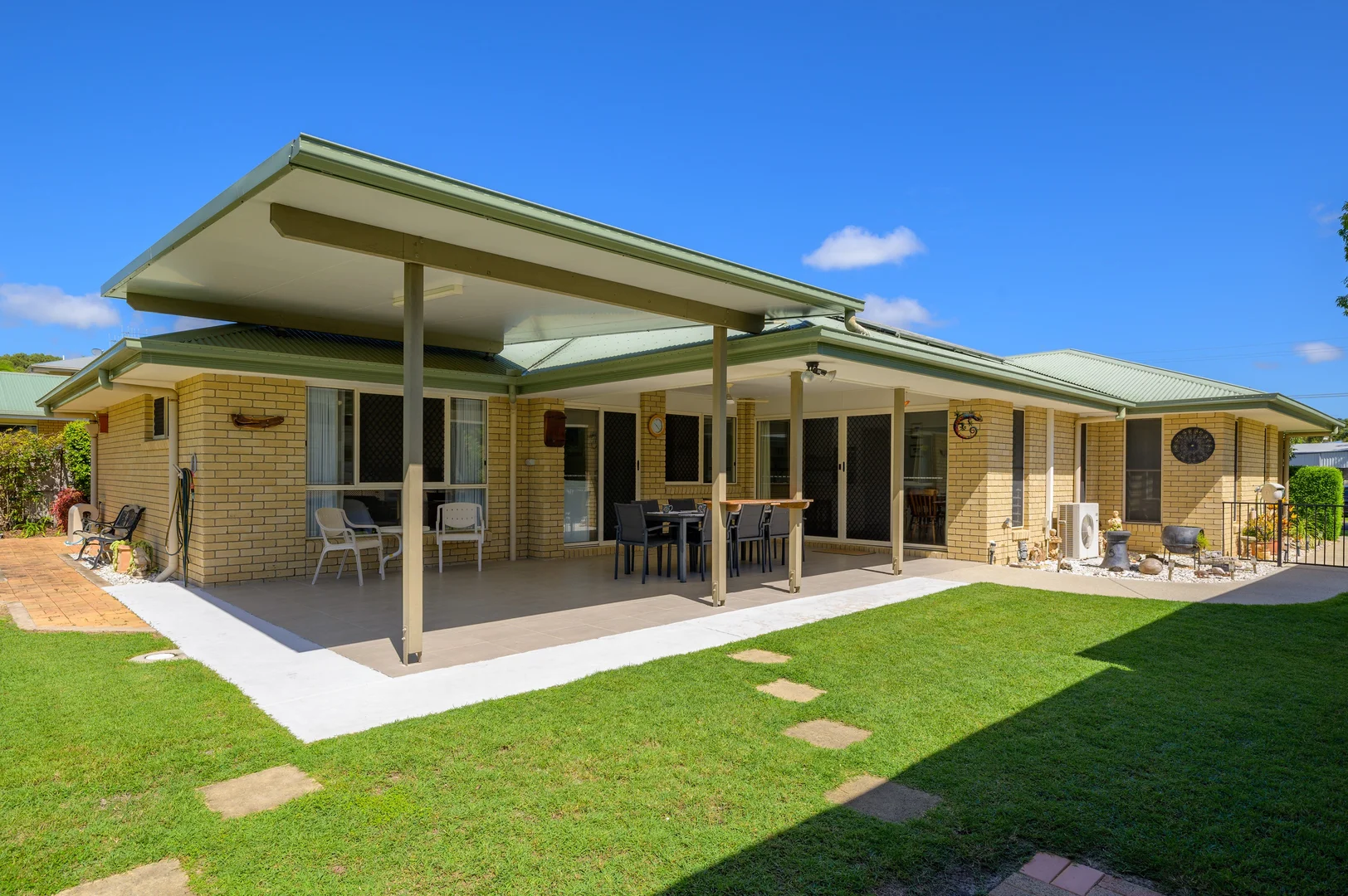 Additional image 3 of 5 Zircon Street, Rainbow Beach QLD 4581