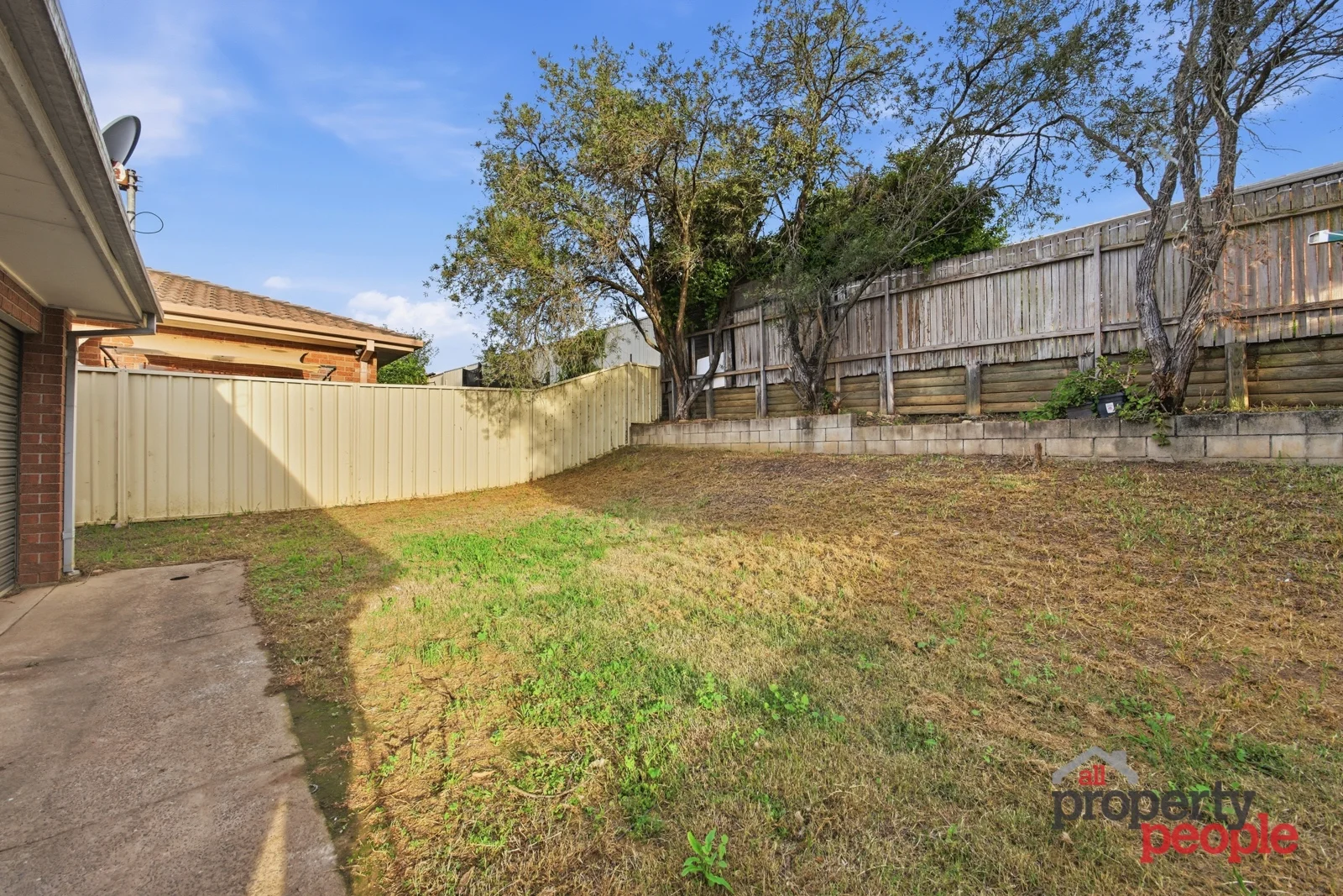 Additional image 7 of 8 Jillian Place, Macquarie Fields NSW 2564