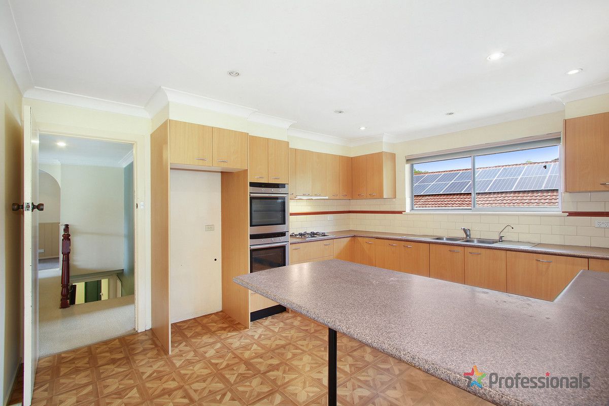 13 Curtis Street, Armidale NSW 2350, Image 1