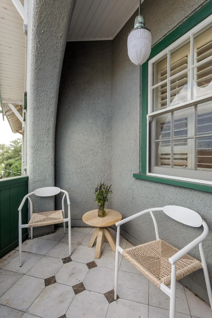 Image 12