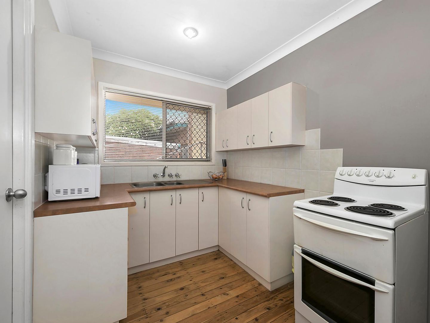 2/143 Taylor Street, Toowoomba QLD 4350, Image 1