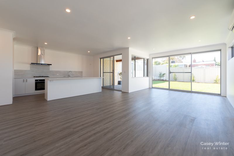 4 bedrooms House in 10a Murray Way KARRINYUP WA, 6018