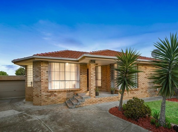 12 Randell Court, Mill Park VIC 3082