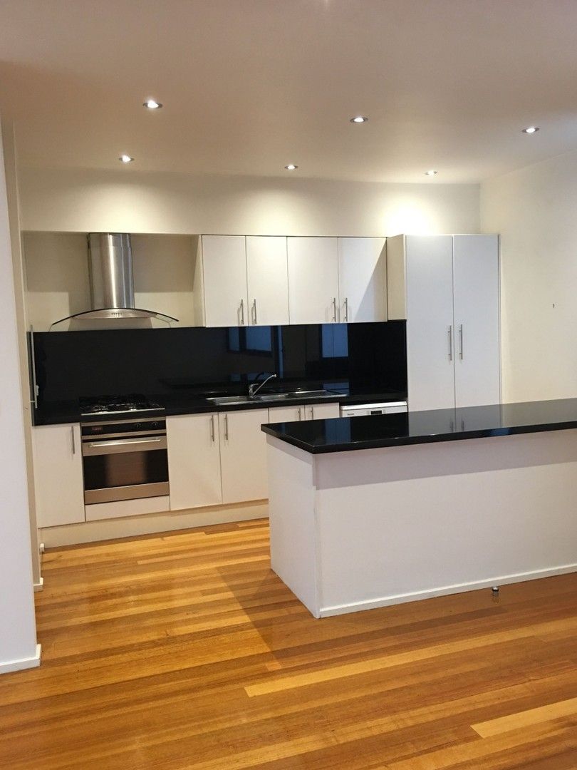 3 bedrooms Apartment / Unit / Flat in 4/42 Rose Street FITZROY VIC, 3065