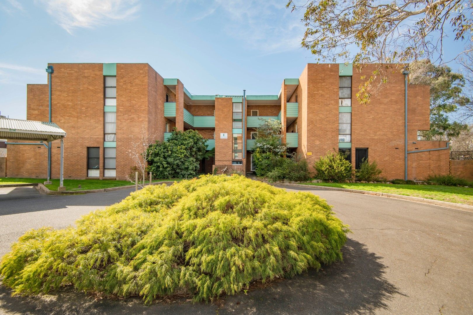 1 bedrooms Apartment / Unit / Flat in 16 c/62 Wattle Street LYNEHAM ACT, 2602