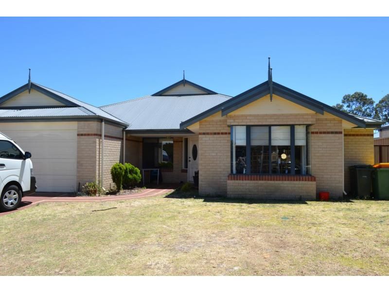 8 Sewell Road, Dalyellup WA 6230, Image 0