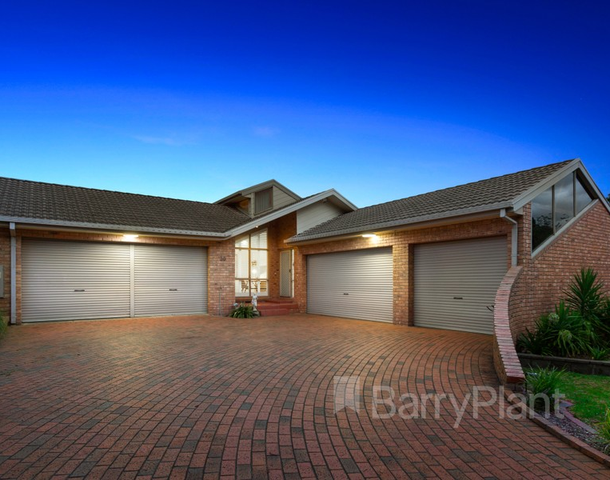 30 King Parade, Knoxfield VIC 3180