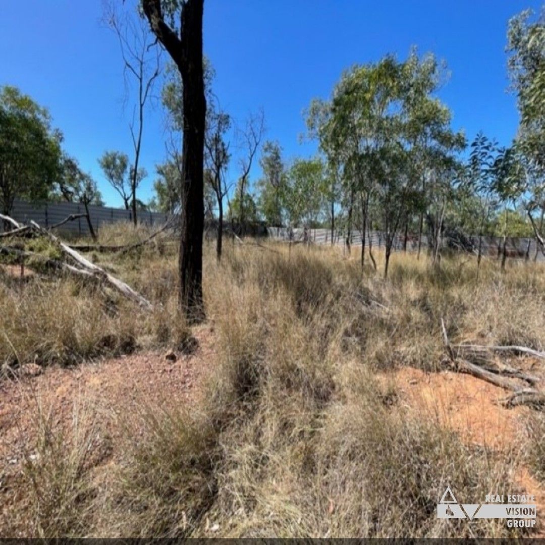 MC 71534, 71535 Sapphire, The Gemfields QLD 4702 Domain