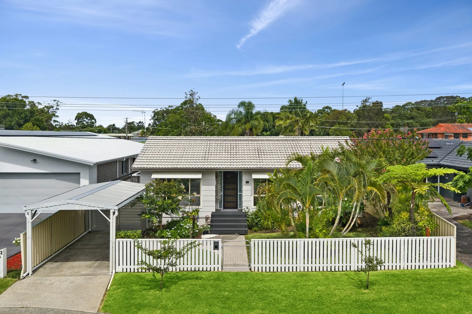 4 Jean Avenue, Berkeley Vale NSW 2261