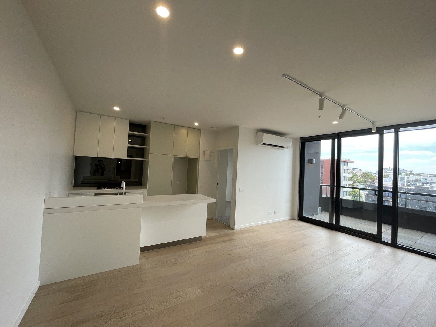 2 bedrooms Apartment / Unit / Flat in 603/23 Palmerston Street CARLTON VIC, 3053