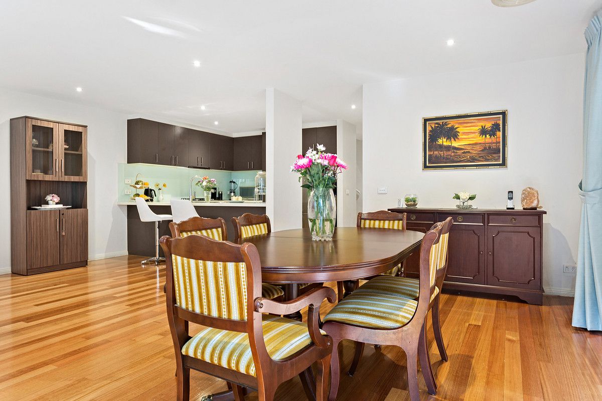 3A Bessazile Avenue, Forest Hill VIC 3131, Image 2