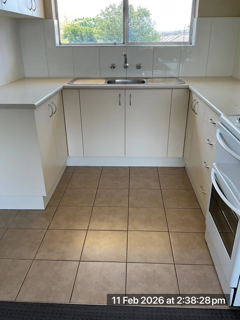 Additional image 6 of 2/12-14 Macquarie St, North Tamworth NSW 2340