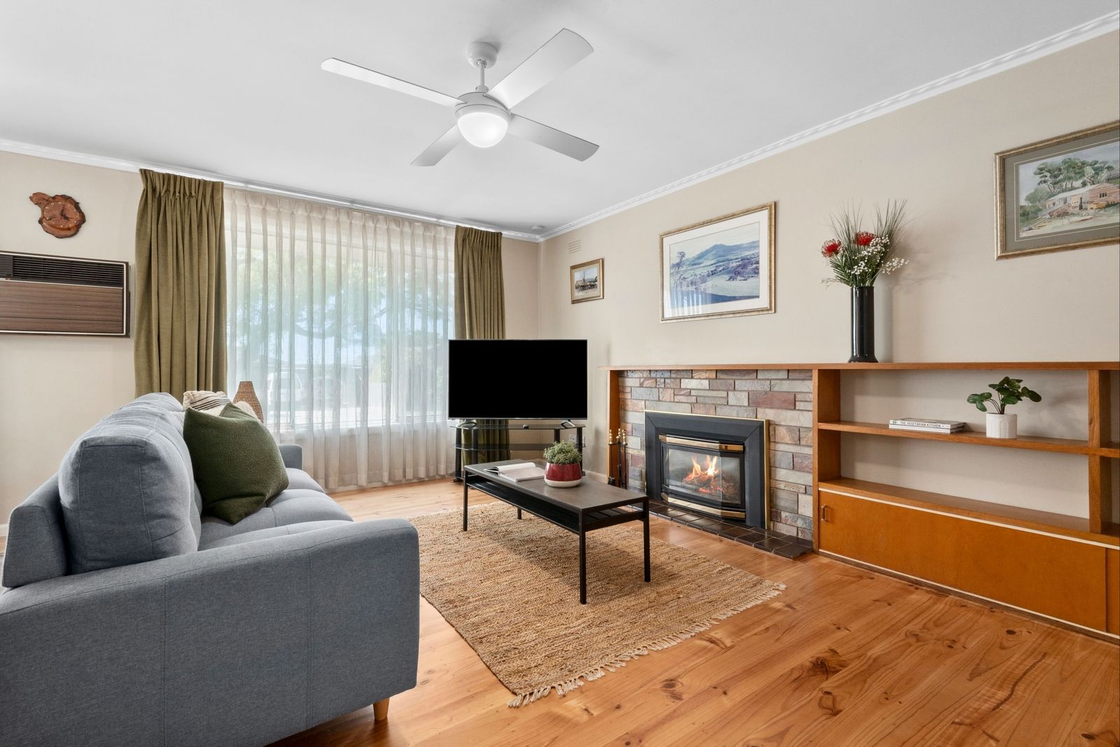 19 Newton Avenue, Bell Post Hill VIC 3215, Image 2