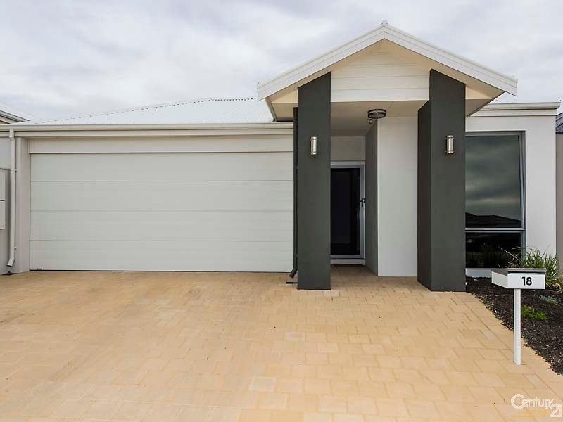 18 Makassar Way, Clarkson WA 6030, Image 0