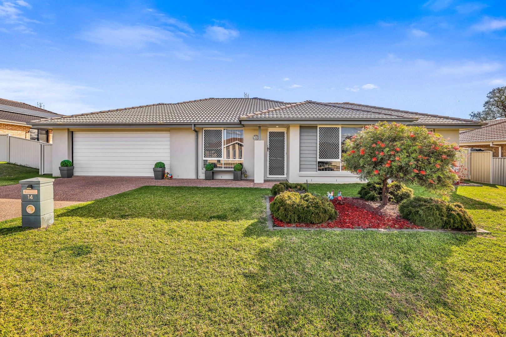 14 Drakeford Street, Tamworth NSW 2340, Image 0