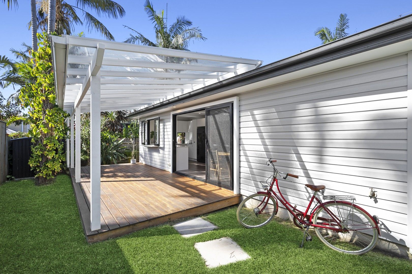 2 bedrooms House in 618A Barrenjoey Road AVALON BEACH NSW, 2107