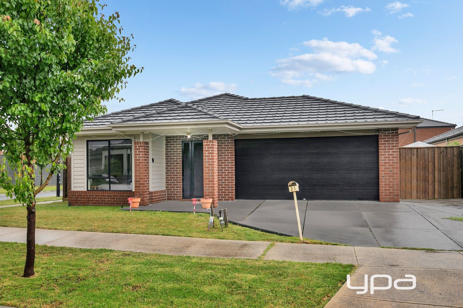 3 bedrooms House in 31 Hartney Ave MICKLEHAM VIC, 3064