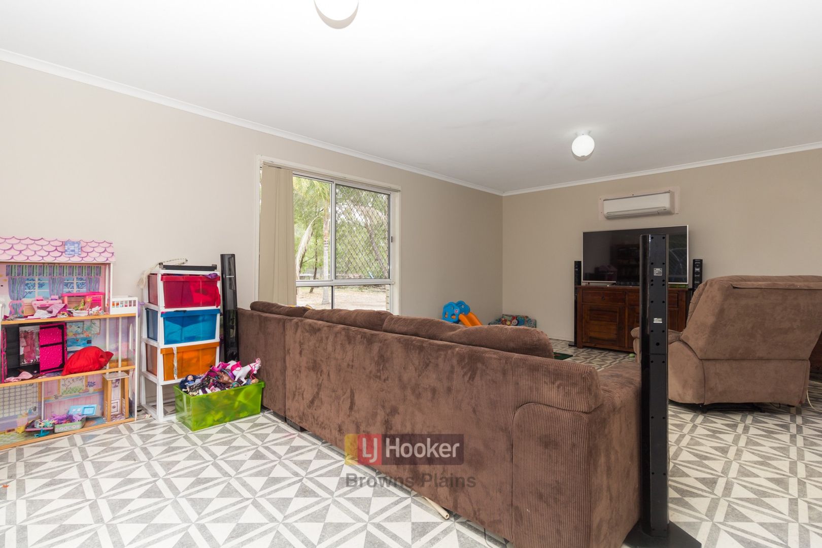 5 Muster Court, Jimboomba QLD 4280, Image 2