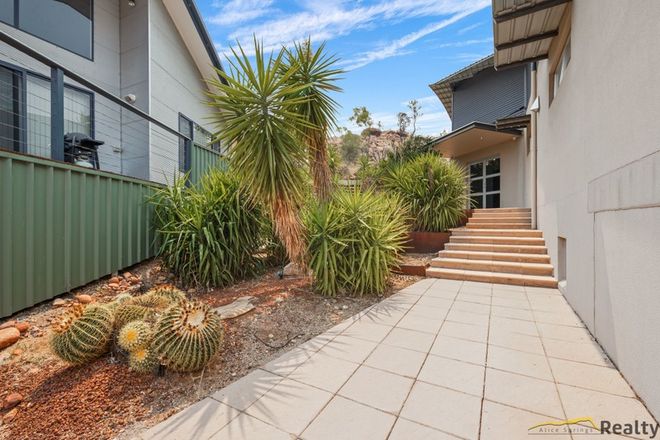 Picture of 6 Armstrong Court, ARALUEN NT 0870