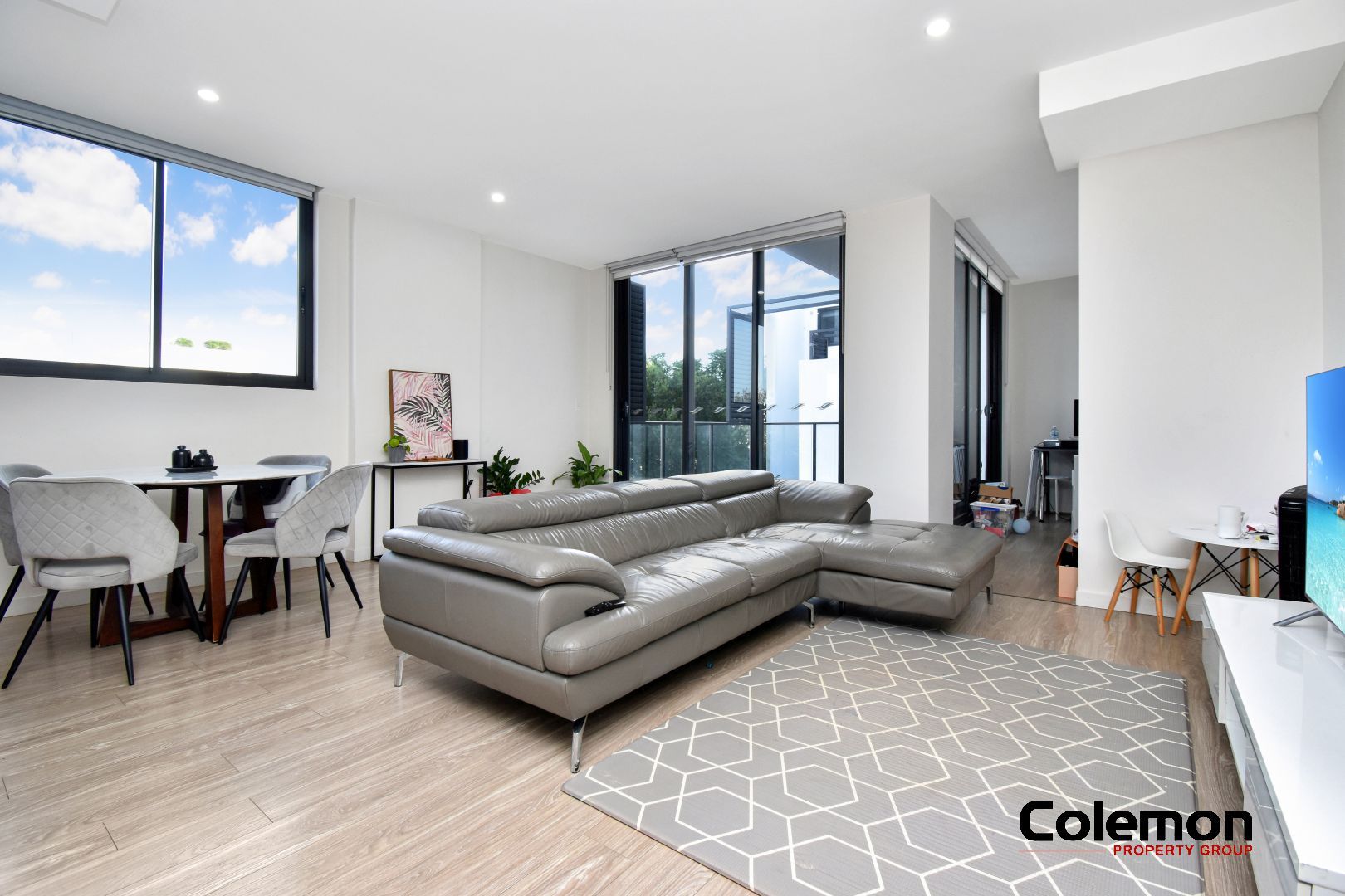 2 bedrooms Apartment / Unit / Flat in 304/396-398 Canterbury Road CANTERBURY NSW, 2193