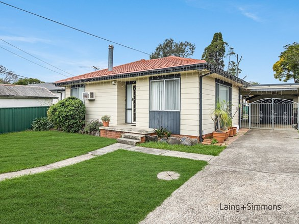 22 Palm Street, Girraween NSW 2145