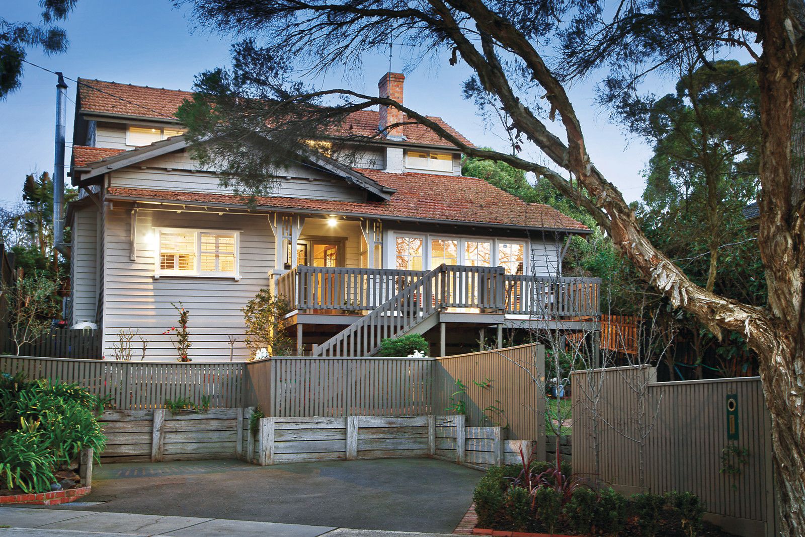 62 Warburton Road, Canterbury Property History & Address Research