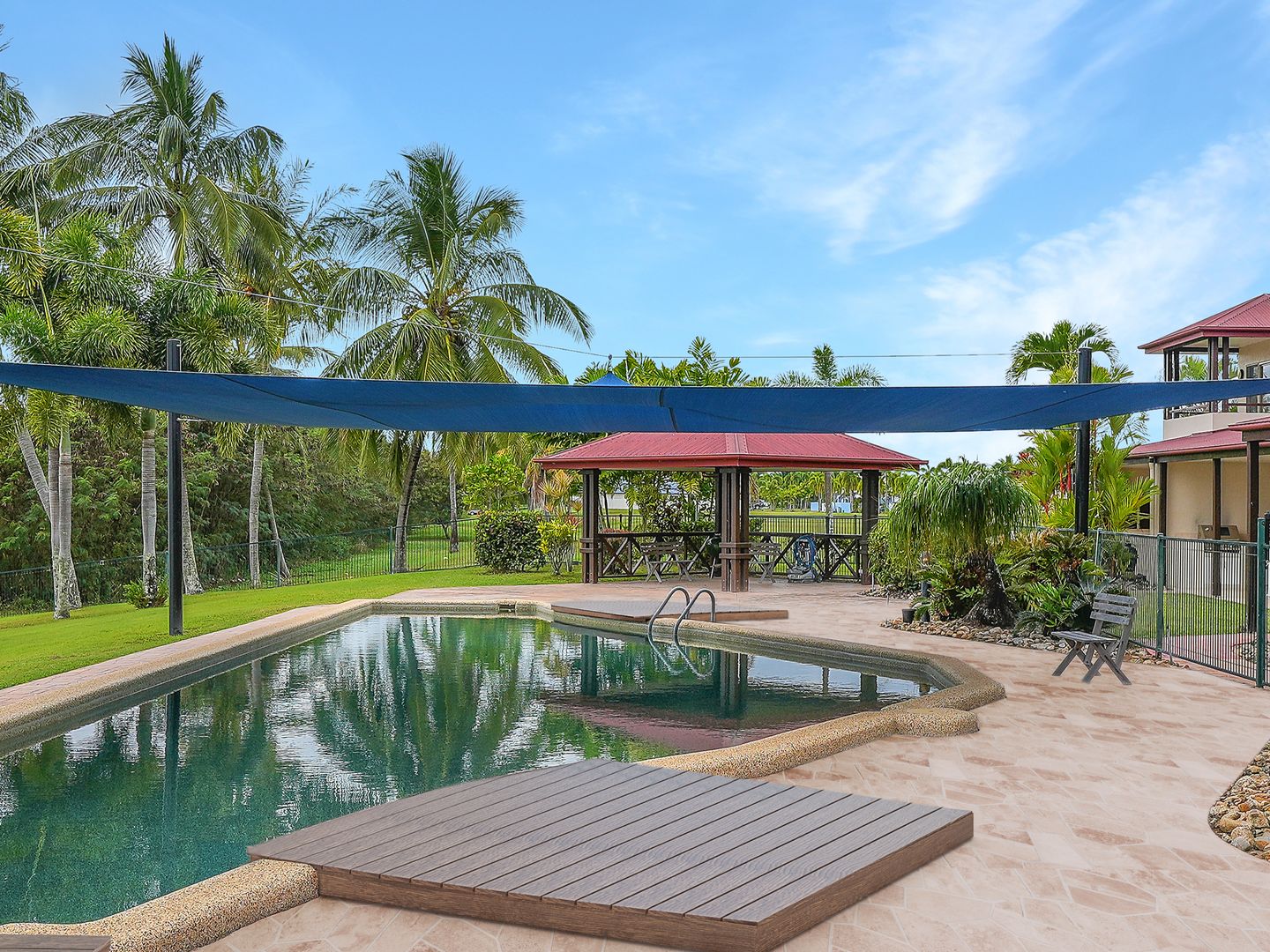 2/2931 Keith Williams Drive, Cardwell QLD 4849 Townhouse For Rent