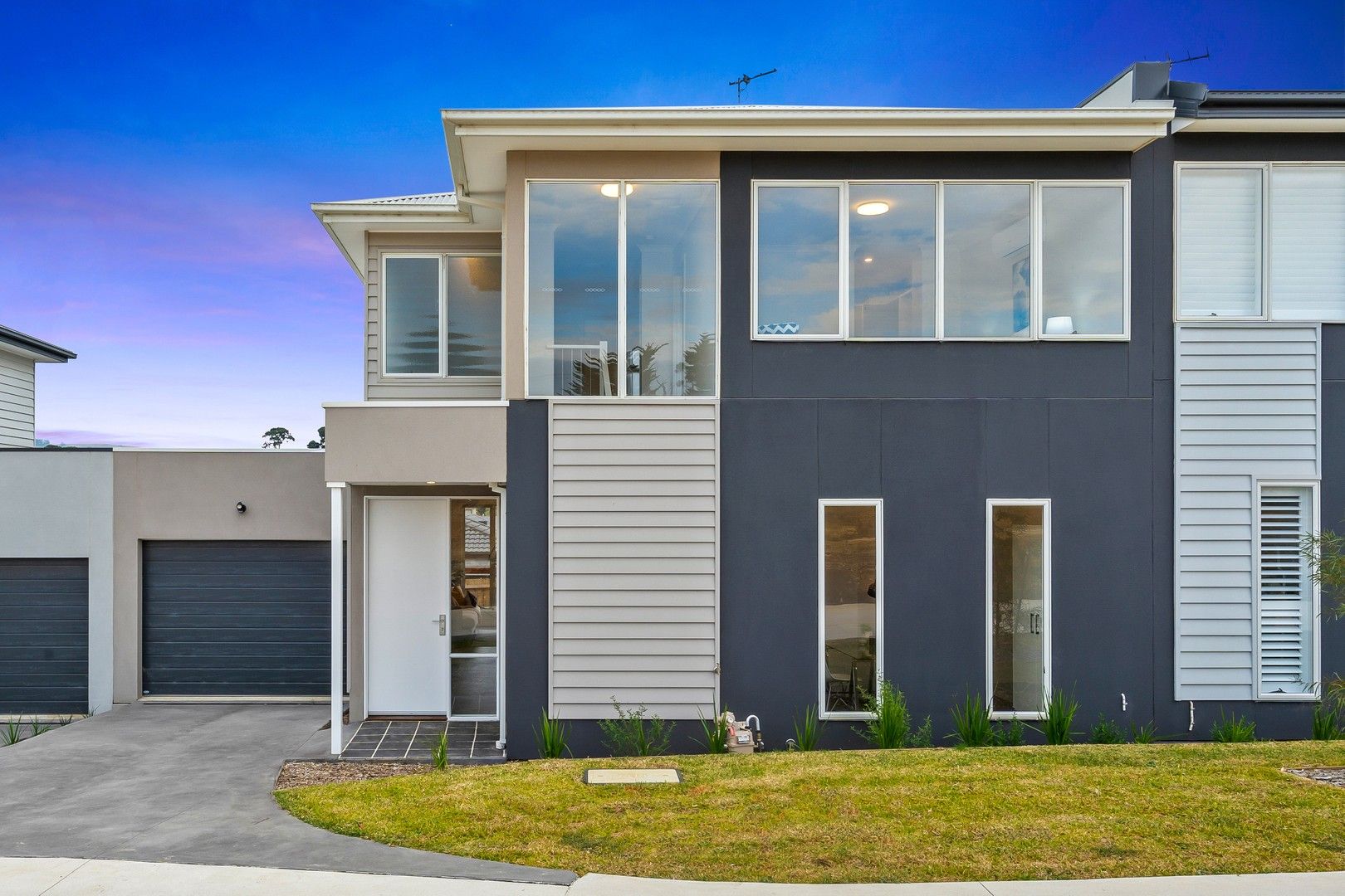 3 bedrooms House in 6 Wallflower Terrace WALLAN VIC, 3756