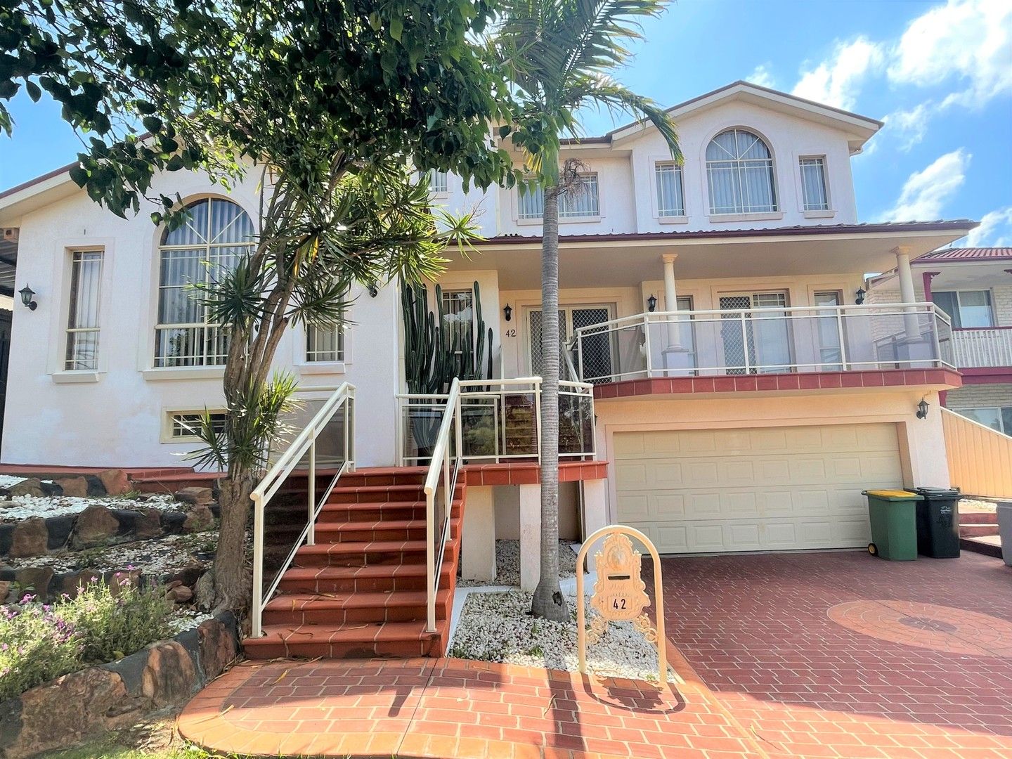 42 Moorhouse Crescent, Edensor Park NSW 2176 House For Rent Domain