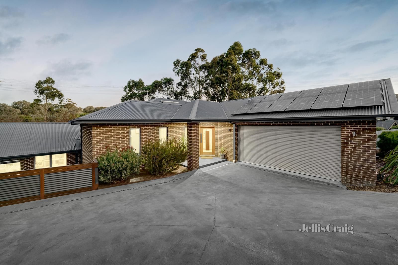 18 Cassinia Court, Diamond Creek VIC 3089, Image 0