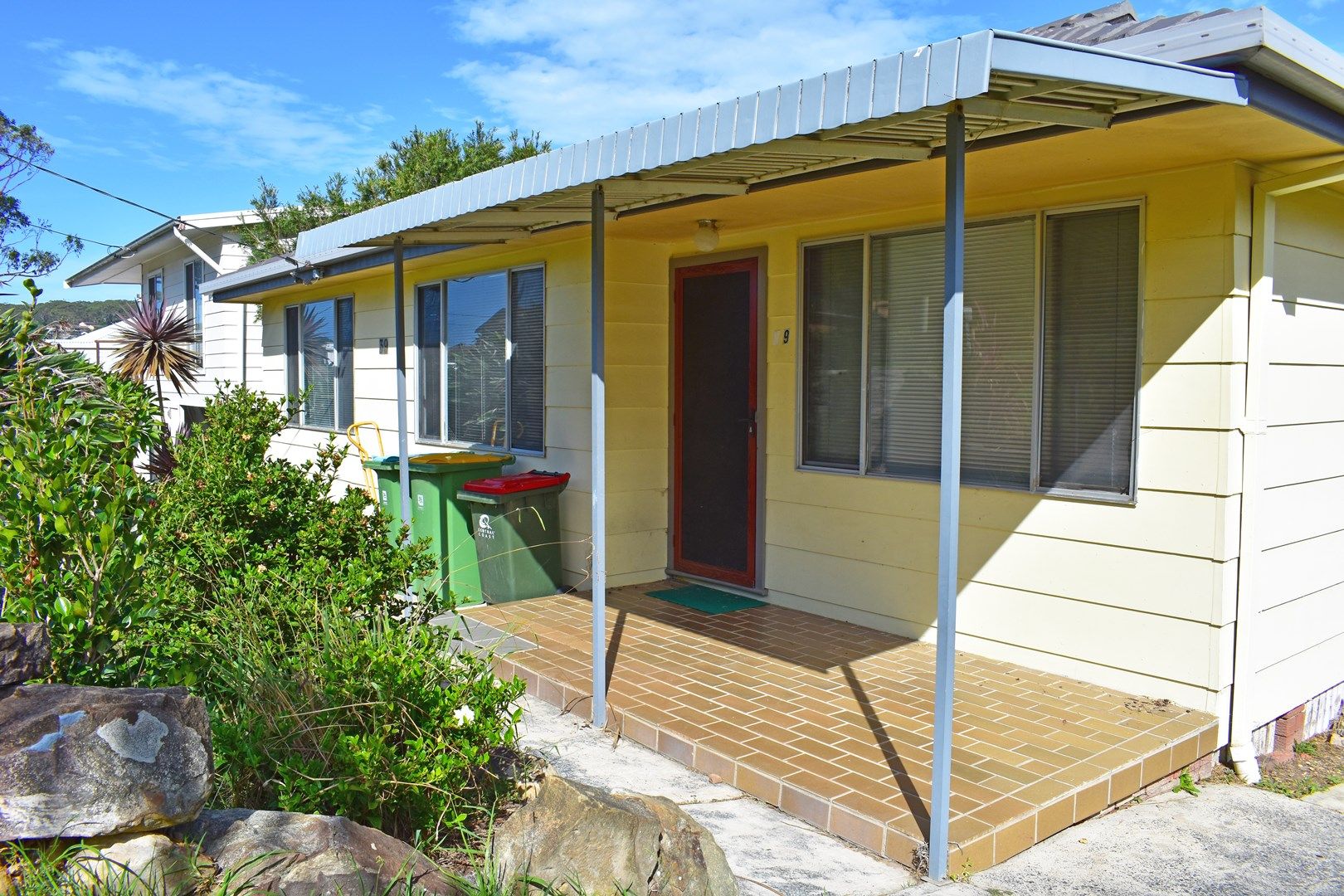 39 Valley View Road, Bateau Bay NSW 2261, Image 0