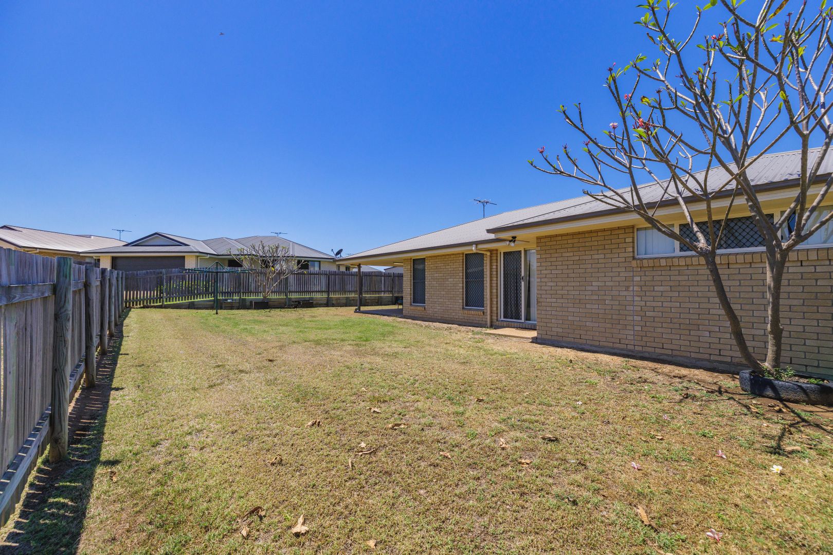 62 Abby Drive, Gracemere QLD 4702, Image 2