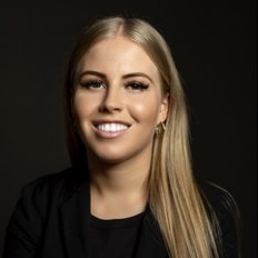 Chloe Jackman, Sales representative