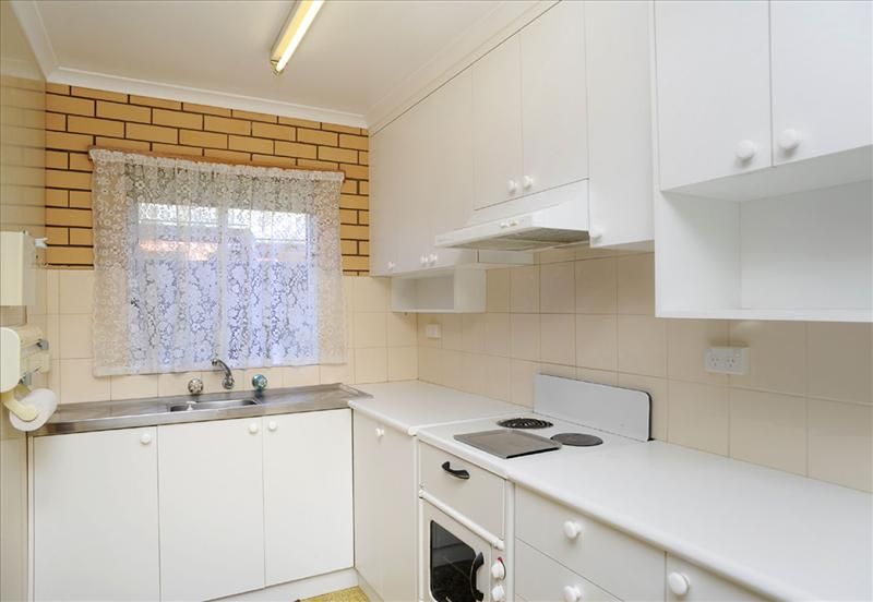 1/42 Dudley Parade, St Leonards VIC 3223, Image 2