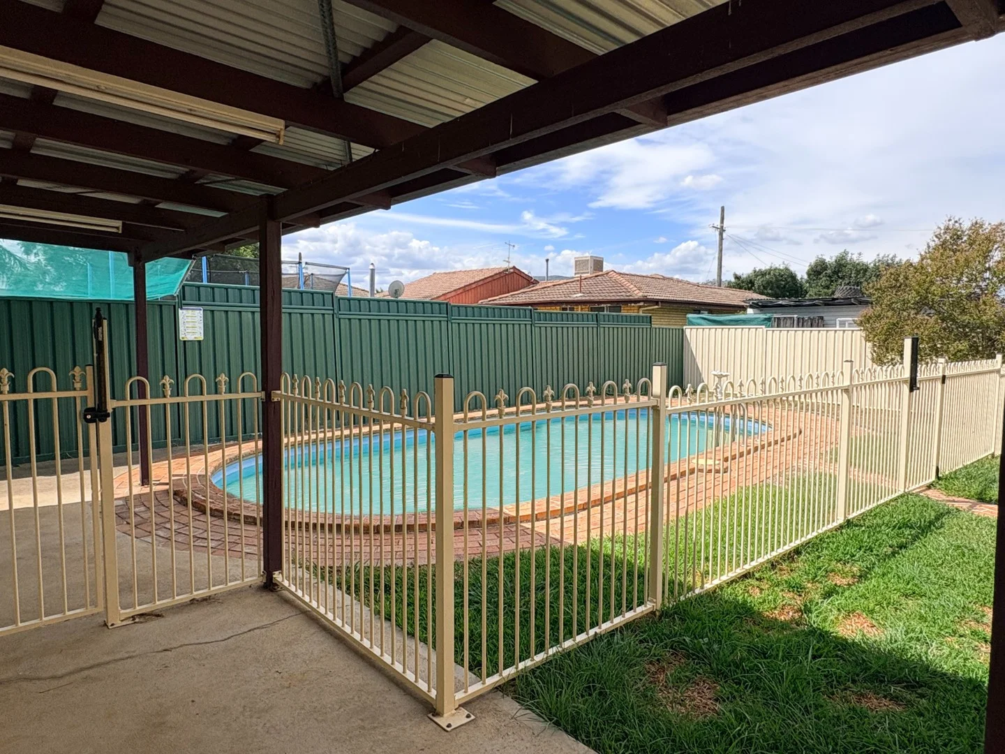 9 Moora St, South Tamworth NSW 2340