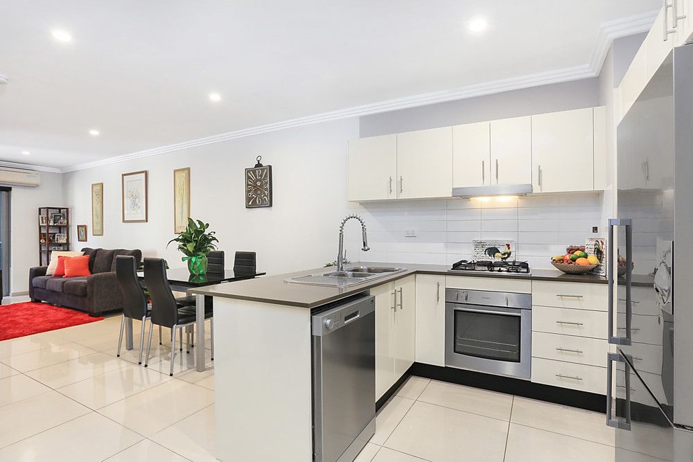 2/46-52 Kentwell Road, Allambie Heights NSW 2100, Image 2