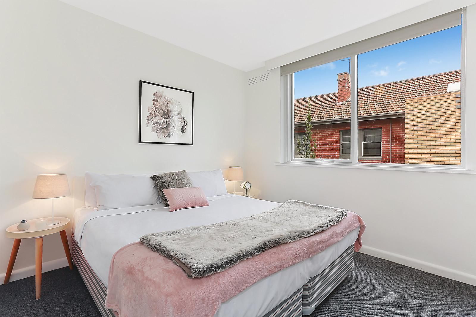 15/180 Barkly Street, St Kilda VIC 3182, Image 2