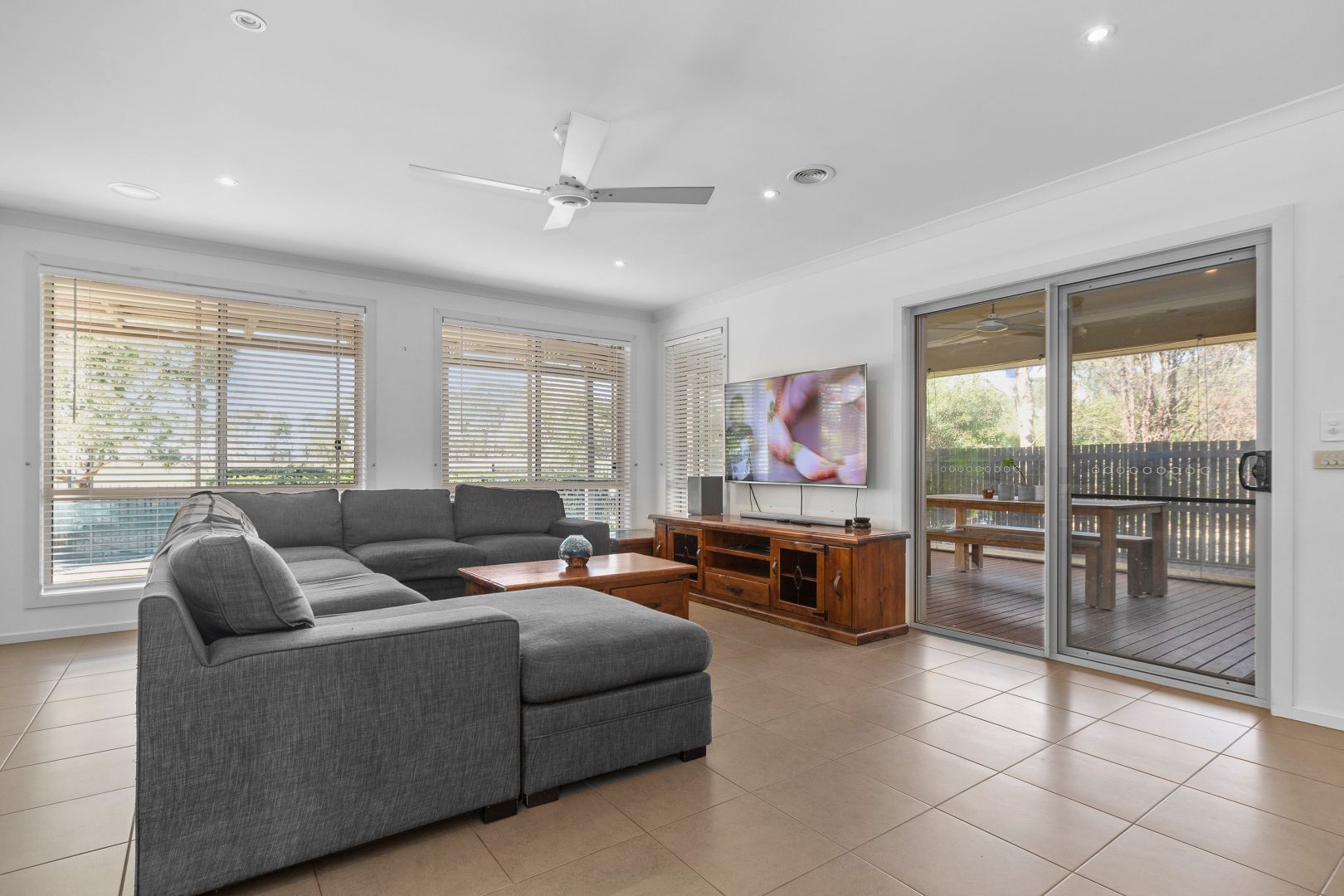 15 Flinders Chase, Sandhurst VIC 3977 House For Rent Domain