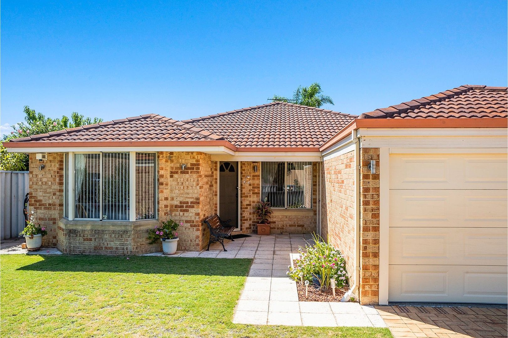 4b Kolor Court, Carramar WA 6031, Image 0