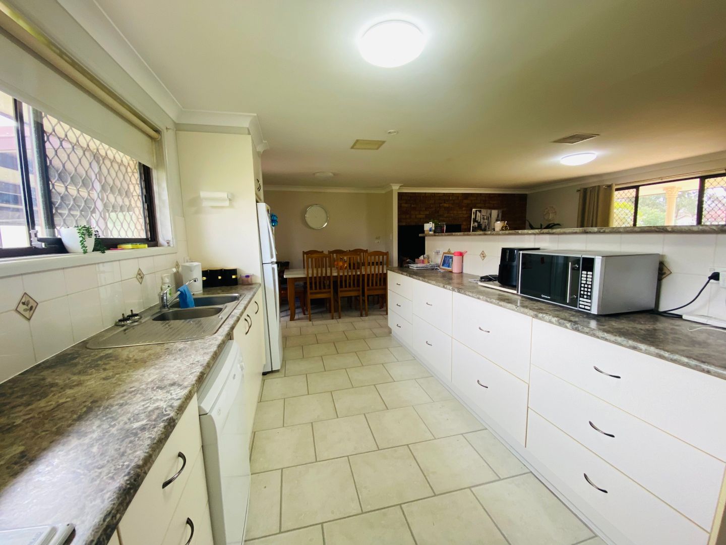 64 Forbes Road, Parkes NSW 2870, Image 1