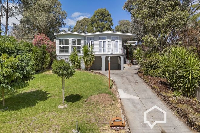 Picture of 35 Lawson Street, SPRING GULLY VIC 3550