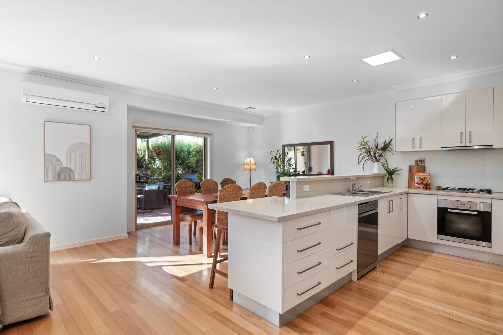 Additional image 2 of 4/26 Riverview Street, Avondale Heights VIC 3034