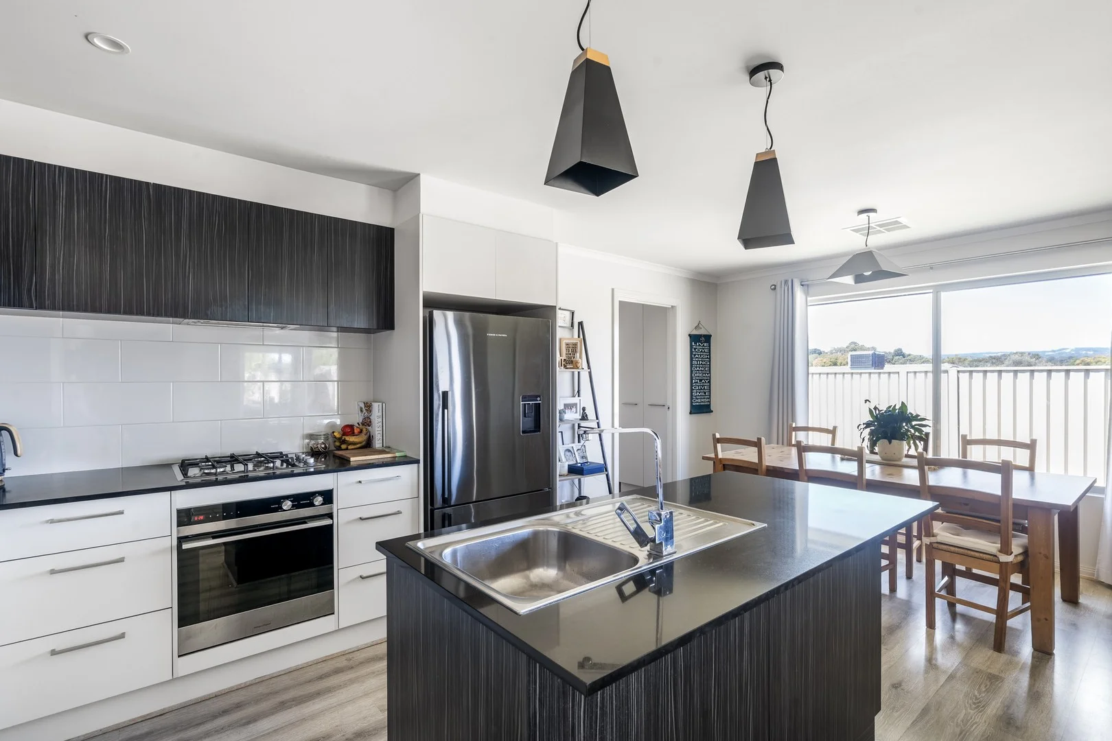 9/9 Panalatinga Rd, Reynella East SA 5161