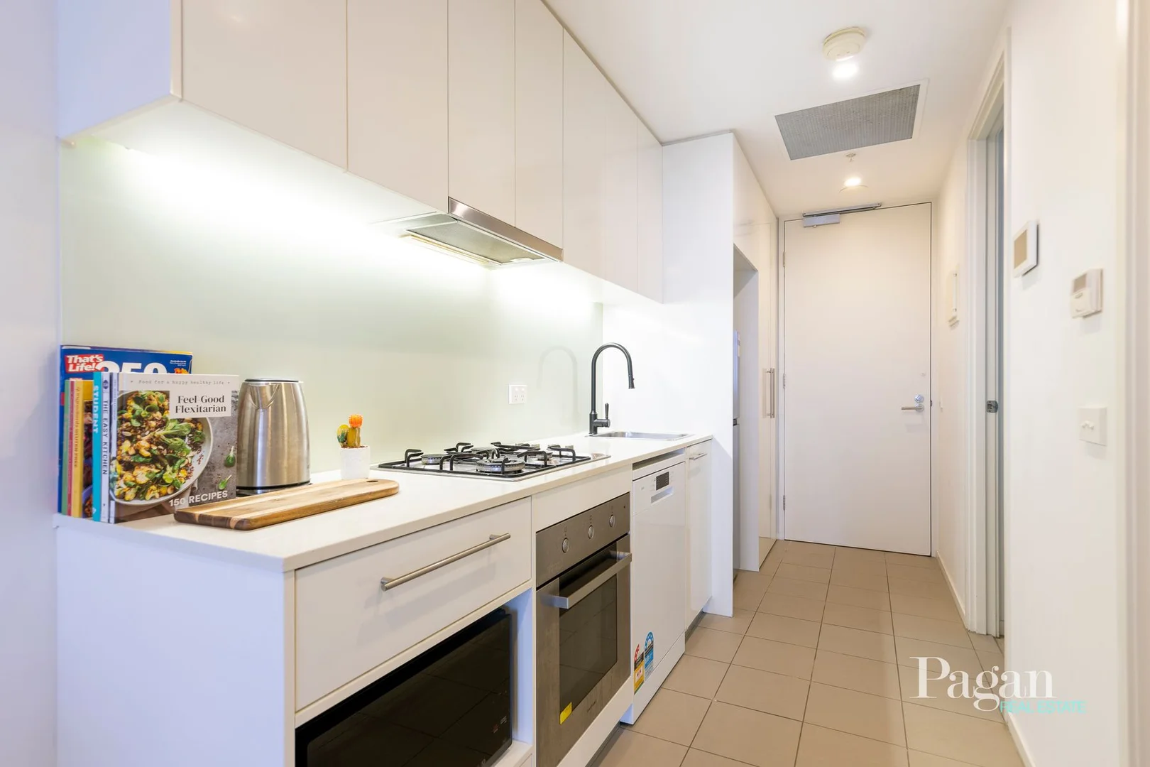 Additional image 4 of 2106/18 Mt Alexander Road, Travancore VIC 3032