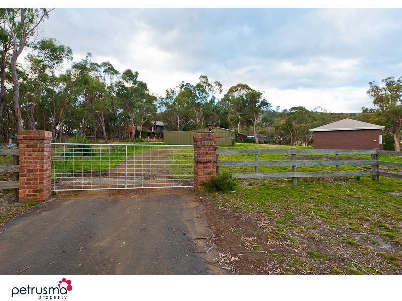 200 Nowra Road, ROCHES BEACH TAS 7170, Image 0