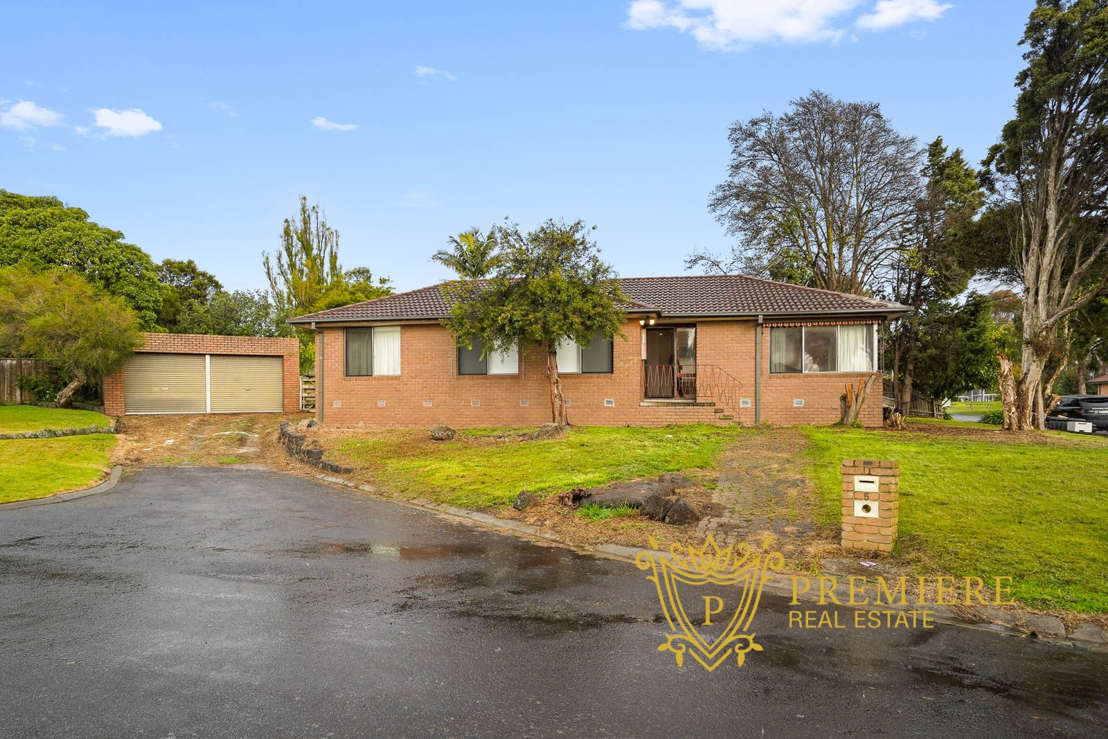 3 bedrooms House in 5 Bond Court CRANBOURNE VIC, 3977