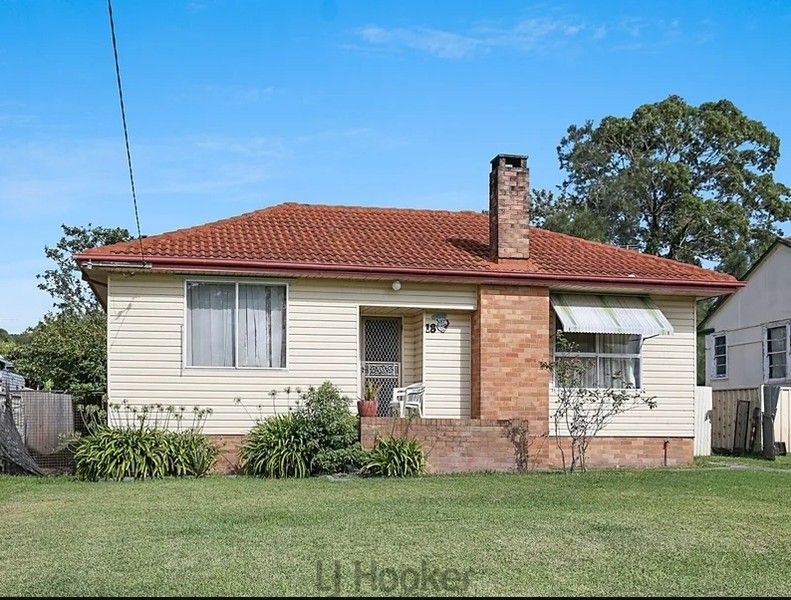 3 bedrooms House in 18 Lachlan Street WINDALE NSW, 2306