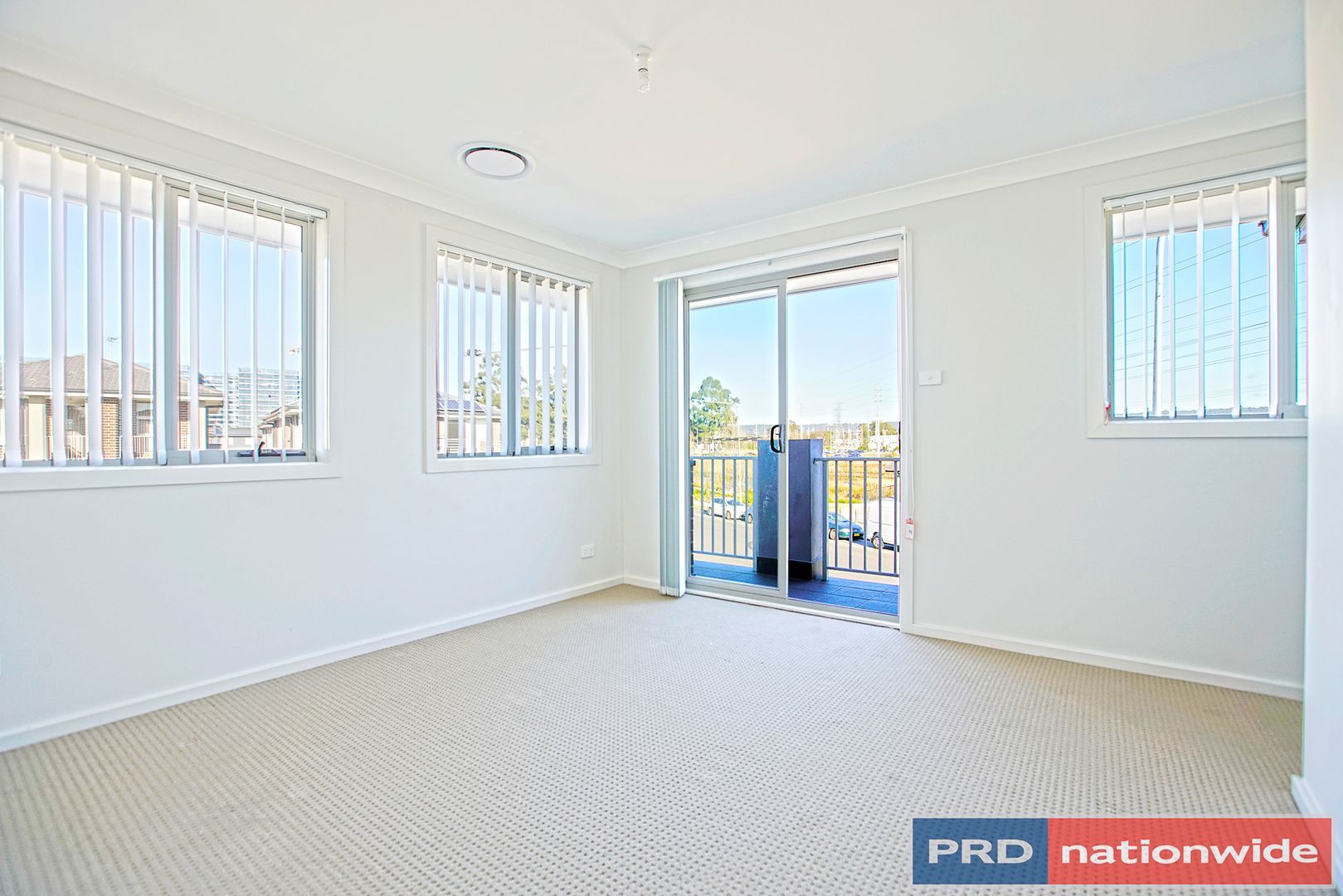 2 Empire Circuit, Penrith NSW 2750, Image 2